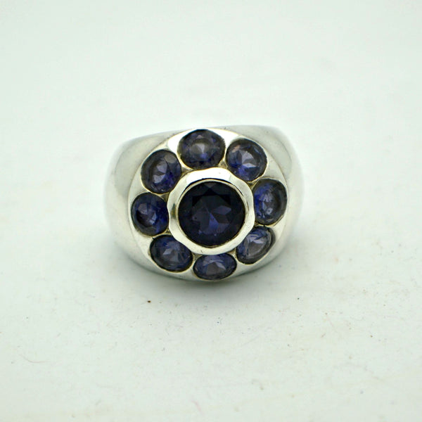Iolite Daisy