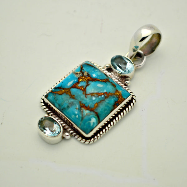 Tourquoise meets Blue Topaz